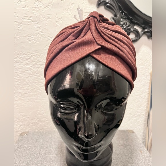 NWT- women’s  Turban Headband - Picture 1 of 3